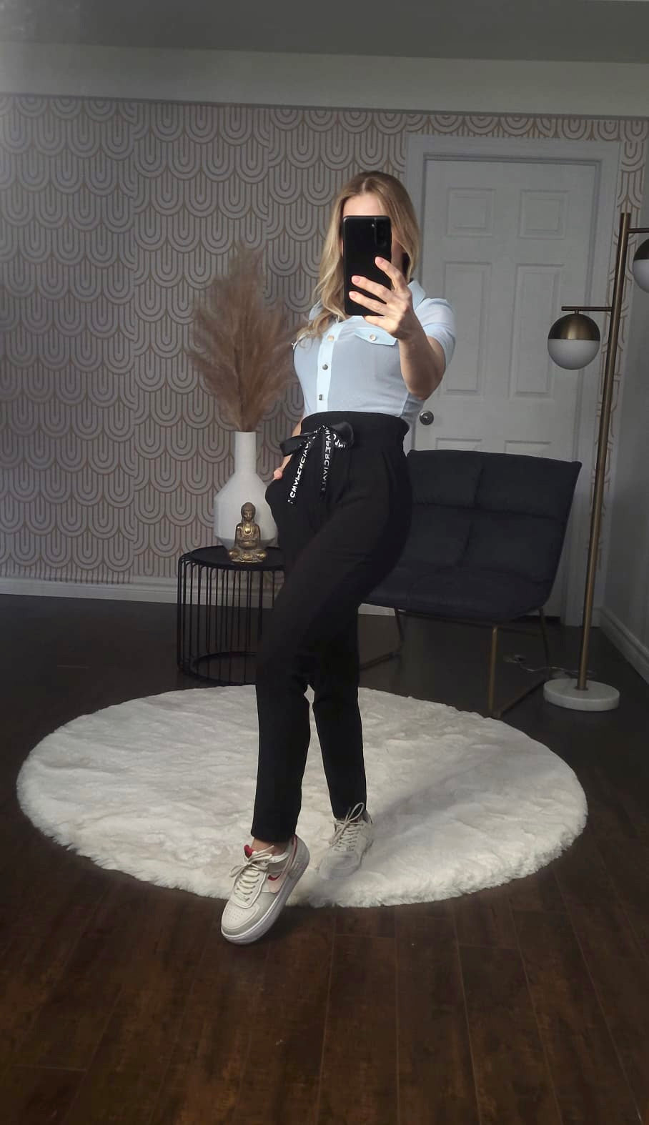 Pants with Ribbon