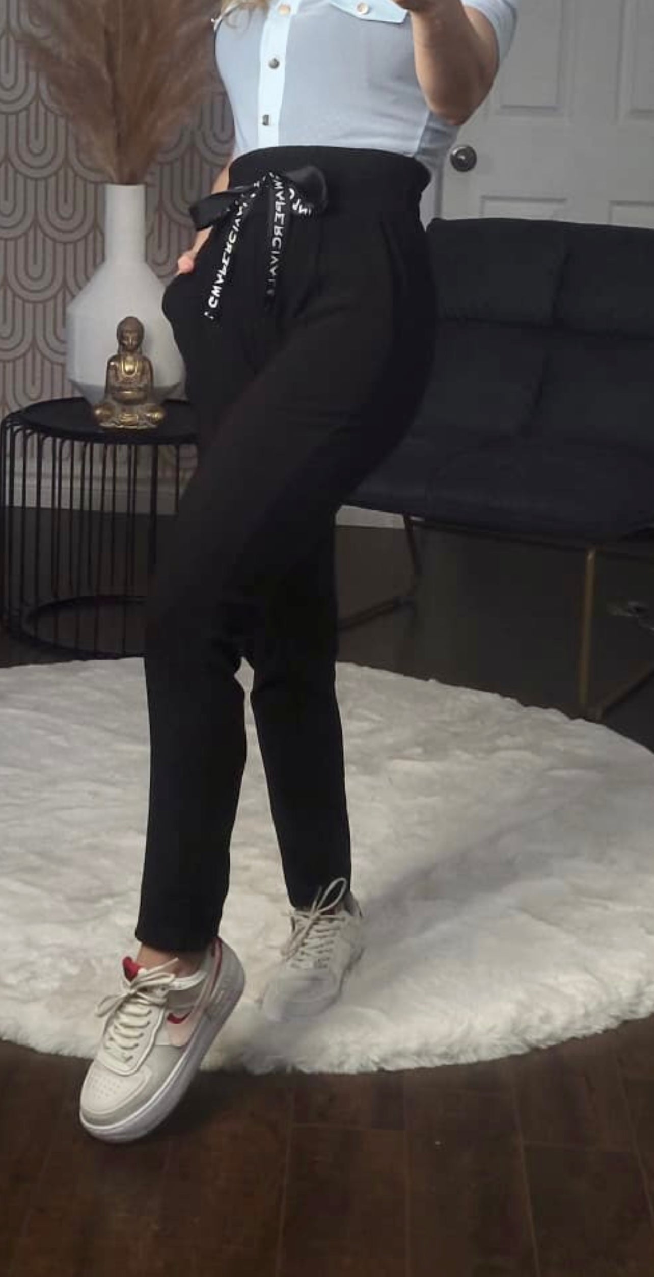 Pants with Ribbon
