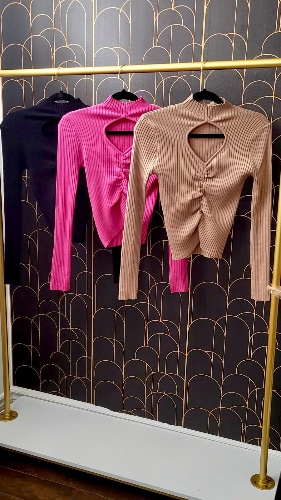 Long Sleeve Top with Keyhole Cutout